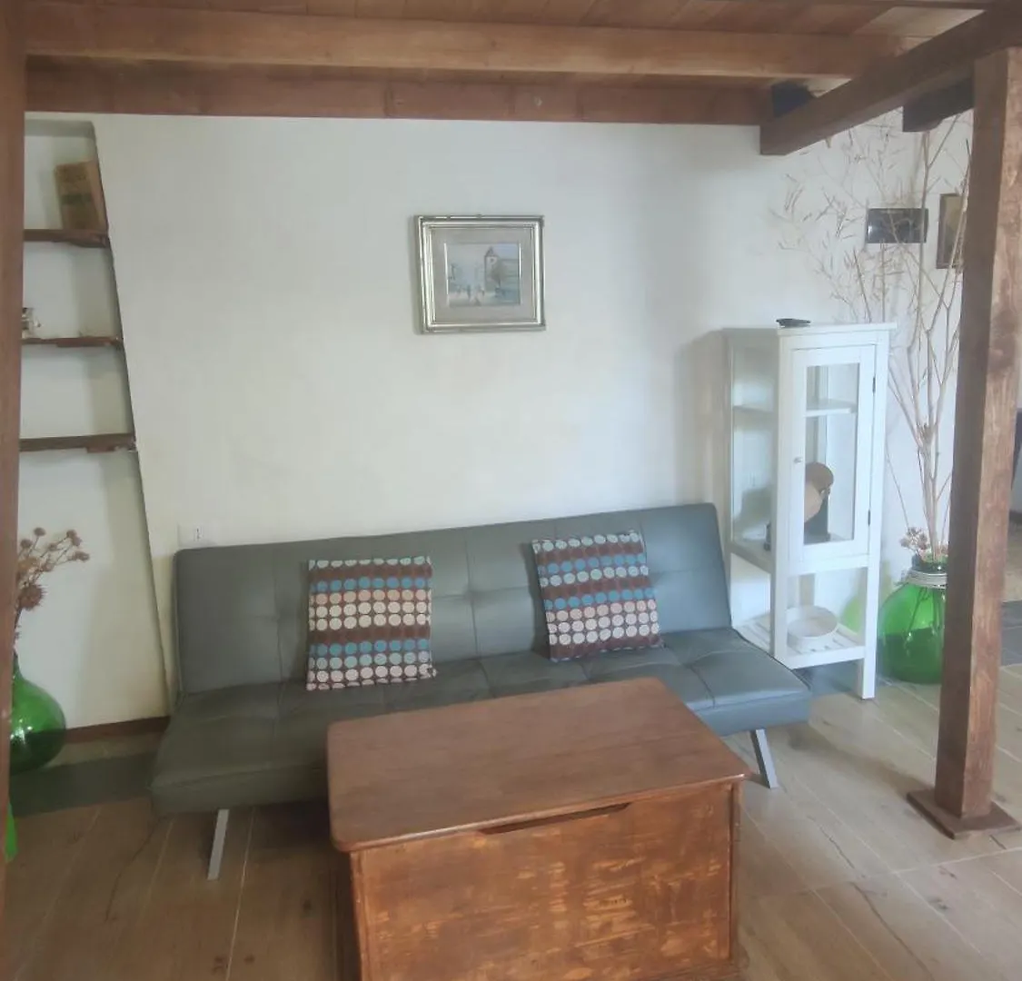 דירות מרסאלה Amelie House 0*,